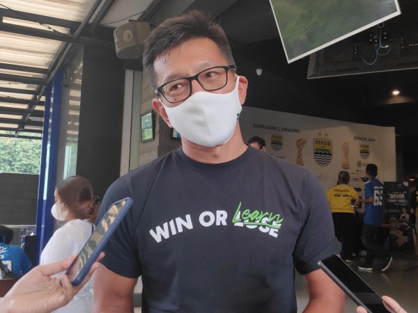 Direktur Persib, Teddy Tjahjono