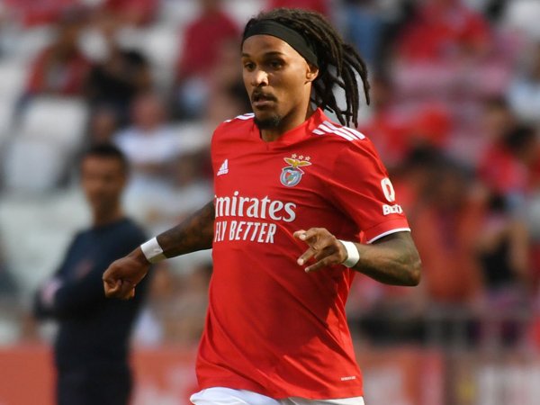 Pemain sayap Inter Milan, Valentino Lazaro.
