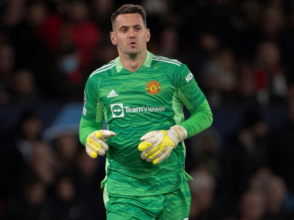 Kiper Manchester United, Tom Heaton.