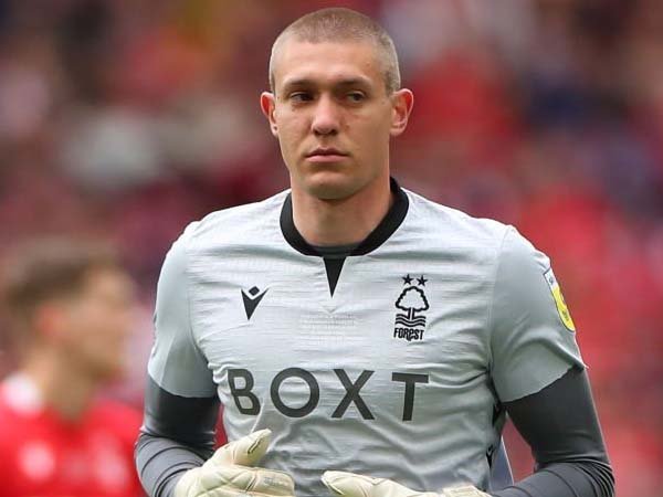 Nottingham Forest Besar Kemungkinan Akan Ditinggal Ethan Horvath