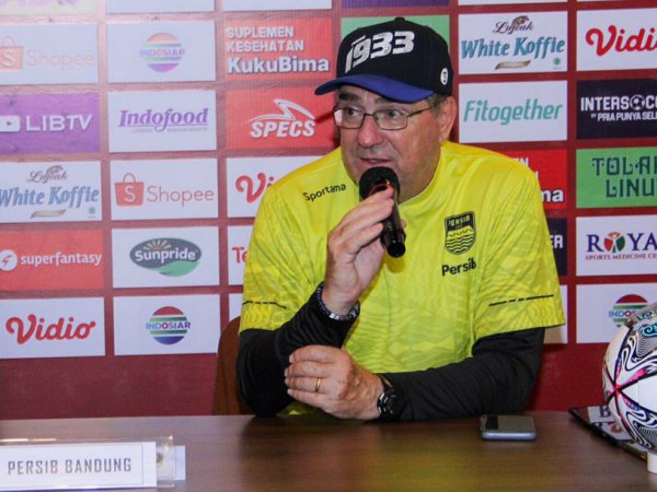 Pelatih Persib, Robert Rene Alberts