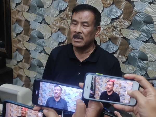 Umuh Muchtar memastikan sisa laga grup C Piala Presiden 2022 digelar di Stadion Si Jalak Harupat dan tanpa penonton