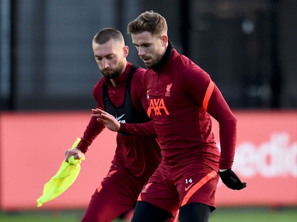 Phillips Gabung Latihan dengan Kapten Liverpool