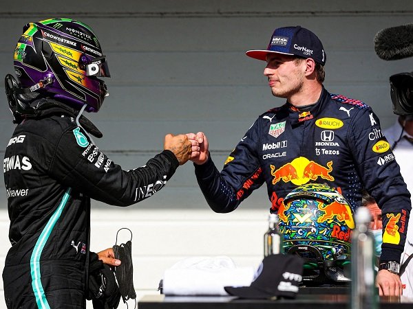 Max Verstappen mengaku tidak dendam kepada sosok Lewis Hamilton.
