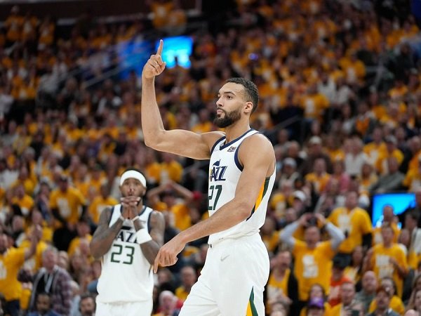 Rudy Gobert apresiasi jasa besar dari Utah Jazz.