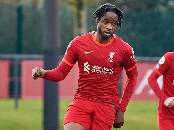 Liverpool Resmi Pinjamkan James Balagizi ke Klub League Two