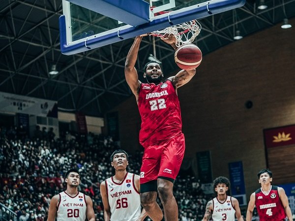 Rajko Toroman berniat turunkan Marques Bolden di laga melawan Yordania.
