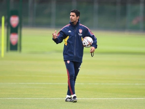 Mikel Arteta (Sumber: Getty)