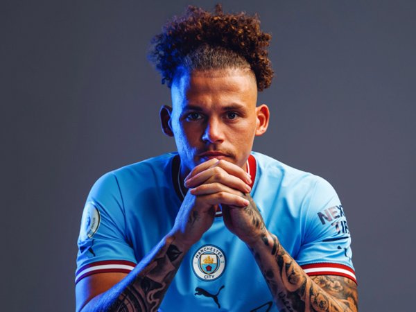 Gelandang Manchester City, Kalvin Phillips.
