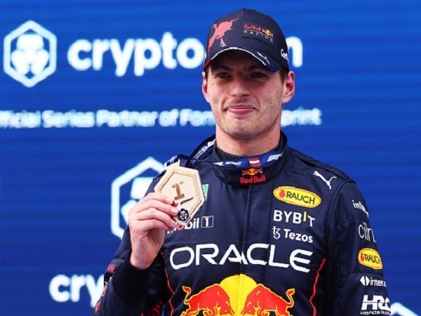 Max Verstappen masih nyaman di puncak klasemen.