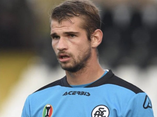 Lazio sepakati kontrak Provedel