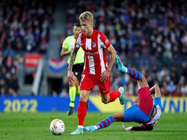 Atletico Madrid siap lepas Wass