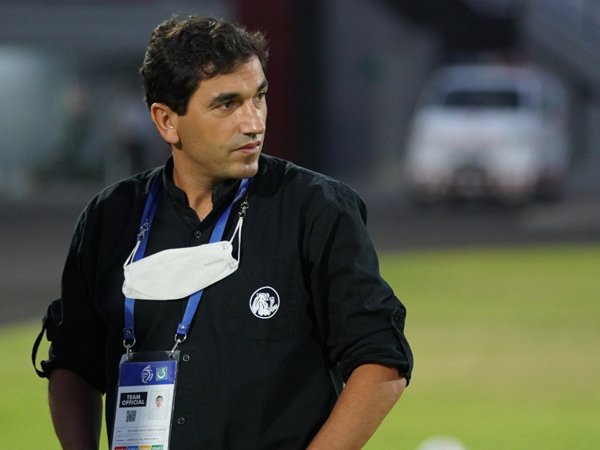 Pelatih Arema FC, Eduardo Almeida