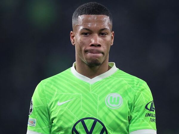 Aster Vranckx ingin fokus di klubnya saat ini Wolfsburg.