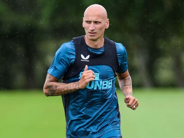 Shelvey Berharap Dapat Kontrak Baru dari Newcastle United