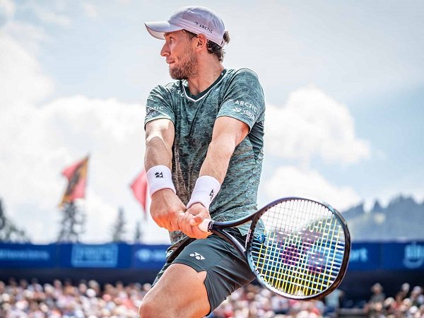 Casper Ruud tampil dominan di semifinal Swiss Open