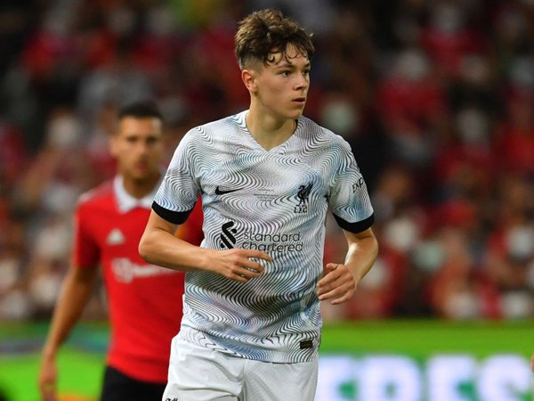 Liverpool Resmi Perpanjang Kontrak Luke Chambers