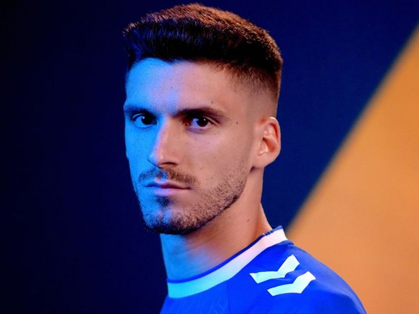 Everton Resmi Pinjam Bek Sporting Lisbon, Ruben Vinagre