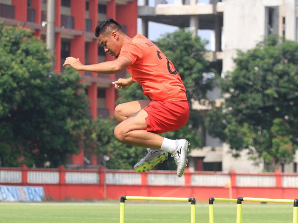 Pemain bertahan Bhayangara FC, Indra Kahfi/