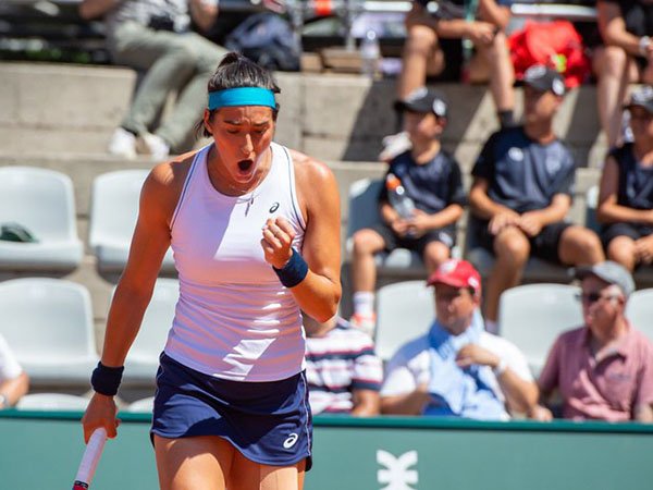 Singkirkan Iga Swiatek, Caroline Garcia melaju ke semifinal di Warsawa