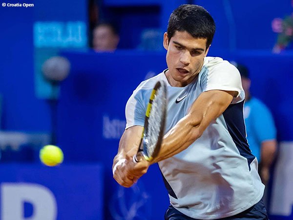 Carlos Alcaraz terpaut satu kemenangan lagi untuk pertahankan gelar di Umag