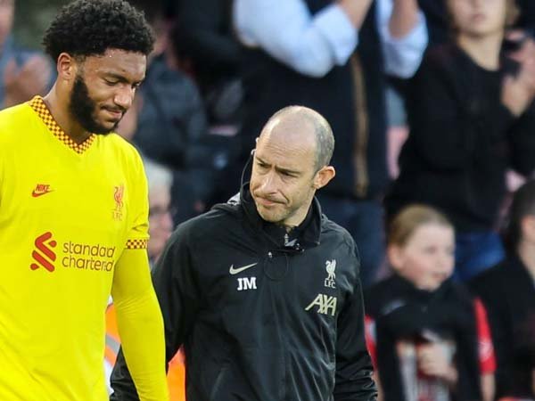 Liverpool Umumkan Kepergian Dokter Klub, Jim Moxon