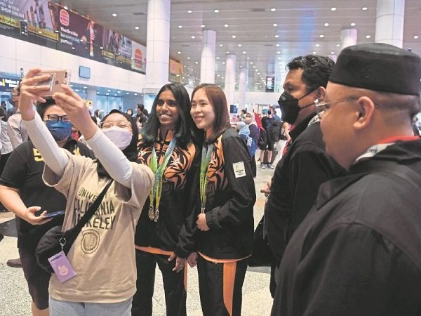 Pearly/Thinaah Tak Jemawa Meski Bawa Pulang Emas Commonwealth Games