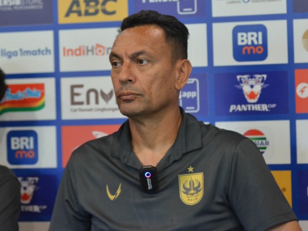 Pelatih PSIS, Sergio Alexandre