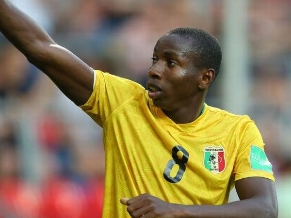Everton jadikan gelandang RB Salzburg Mohamed Camara sebagai alternatif