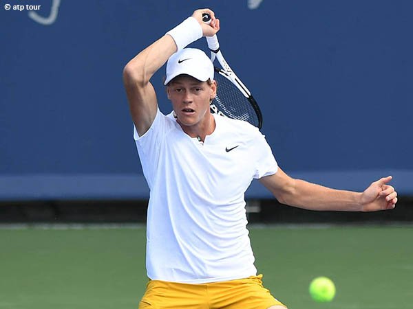 Awali turnamen di Cincinnati, Jannik Sinner bertahan lakoni laga maraton