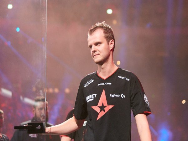 Tekuk Vitality, Astralis Juara Grup A BLAST Premier Fall Groups