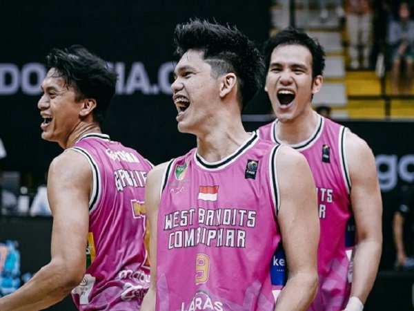 Para pemain West Bandits melakukan selebrasi. (Foto: IBL)