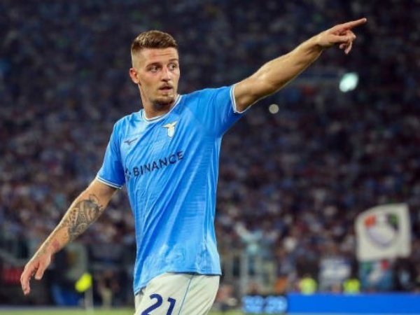 Gelandang Lazio