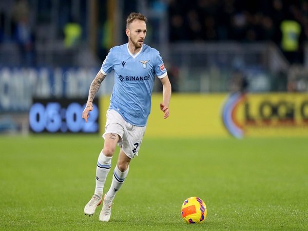 Full bek Lazio