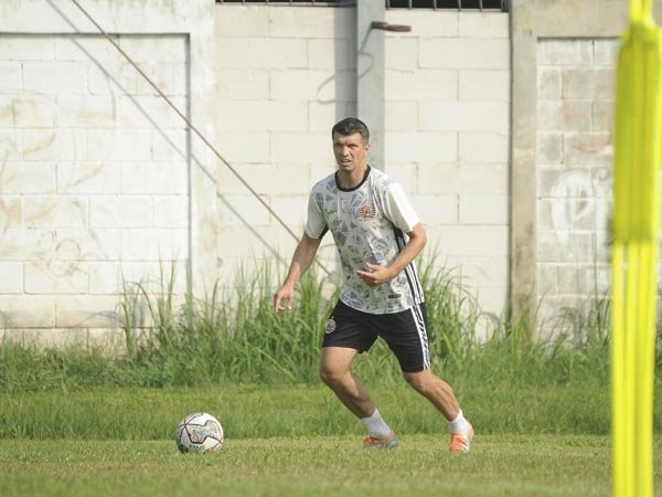 Pemain bertahan Persija Jakarta, Ondrej Kudela