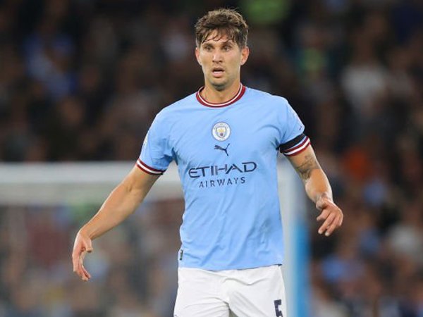 Bek Manchester City, John Stones.