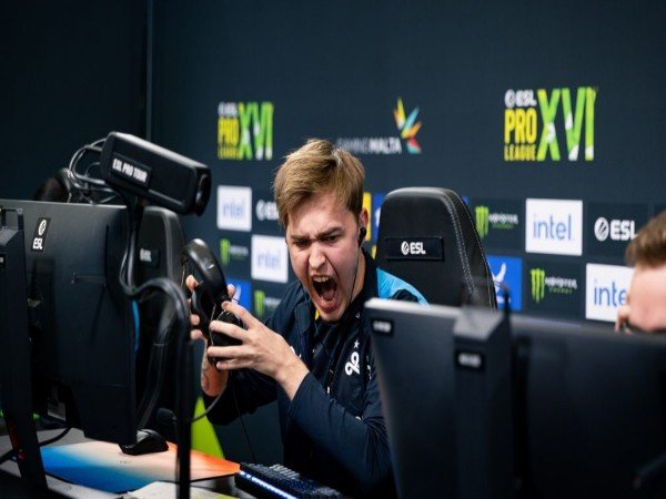 ESL Pro League Season 16: Libas FURIA, Cloud9 ke Pucuk Grup D