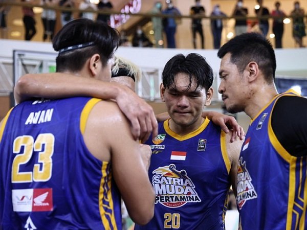 Para pemain Satria Muda Pertamina Jakarta. (Images: IBL)