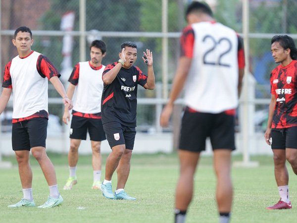 Persis Solo tetap percayakan Rasiman untuk memimpin tim dalam dua laga ke depan