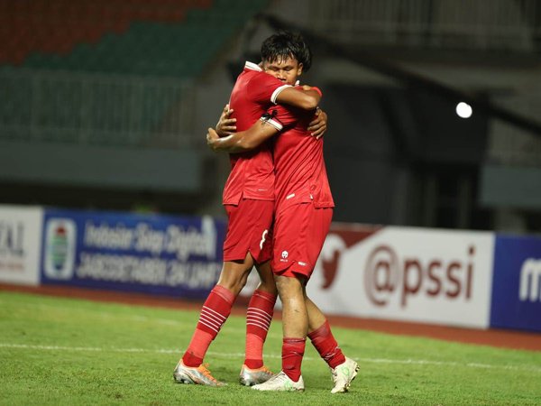 Duet penyerang timnas Indonesia U-17, Arkhan Kaka dan Nabil Asyura