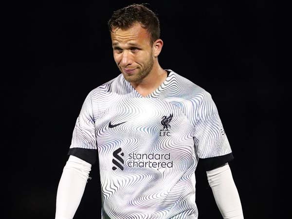 Arthur Tidak Akan Bermain Lagi Bagi Liverpool Tahun Ini