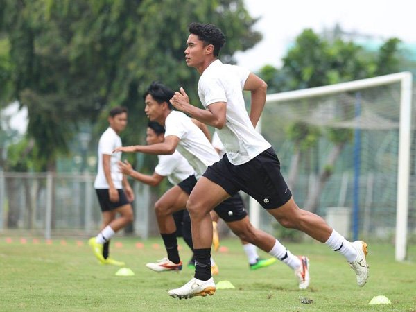 Latihan timnas Indonesia U-20 jelang bertolak menuju Eropa