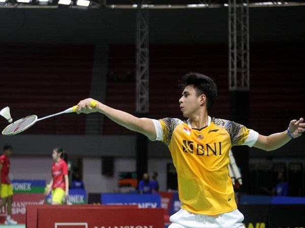 Ikhsan Leonardo Langsung Tumbang di Babak Pertama Indonesia IC 2022