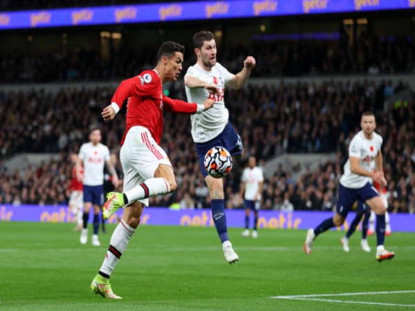 Davies dan Ronaldo
