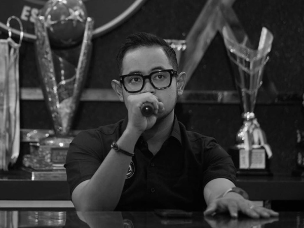 Gilang Widya Pramana memilih mundur dari jabatannya sebagai Presiden klub Arema FC