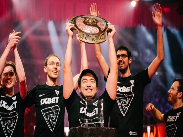 Tundra Esports Raih Juara The International 11 usai Sapu Team Secret di Final