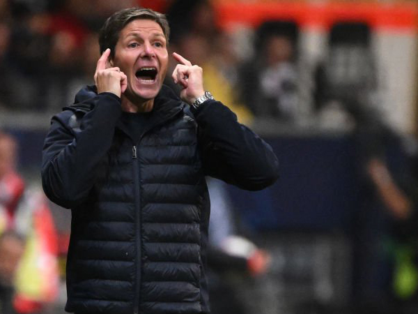 Manajer Eintracht Frankfurt, Oliver Glasner.