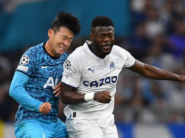 Chancel Mbemba Ungkap Penyebab Kekalahan Marseille Dari Tottenham Hotspur