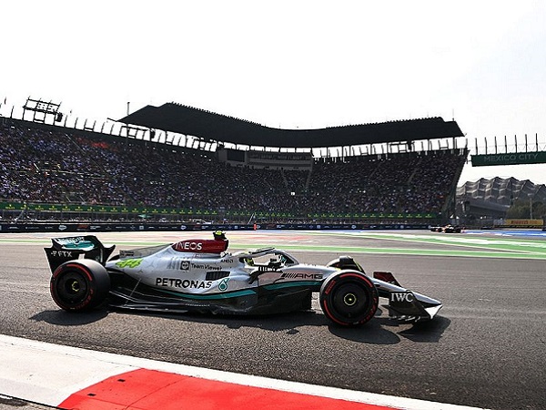 Mercedes, Lewis Hamilton