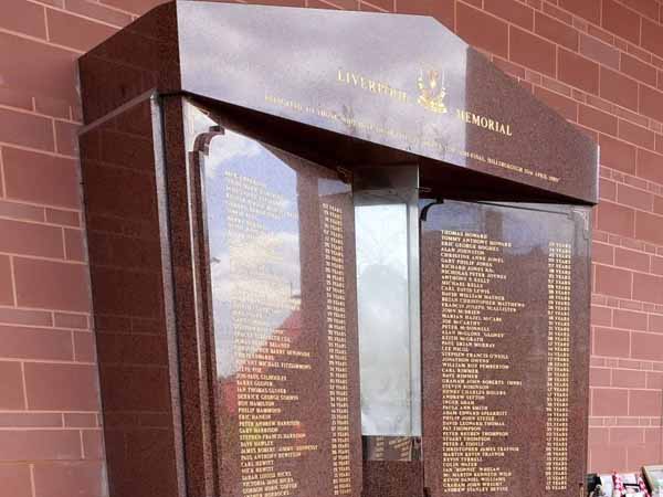 FA Prihatin Nyanyian Tentang Bencana Hillsborough Masih Terdengar